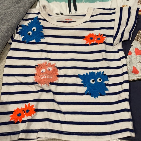 Bundle of Crewcuts collectible T-shirts - Picture 5 of 5